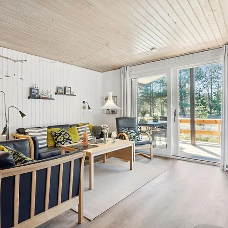 בית נופש Sigrun - 4km From The Sea By Interhome *