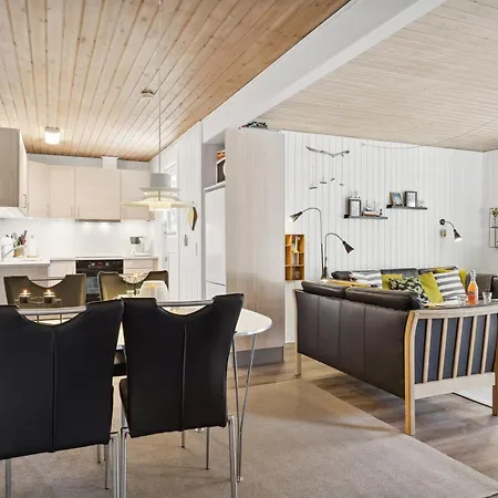 בית נופש Sigrun - 4km From The Sea By Interhome